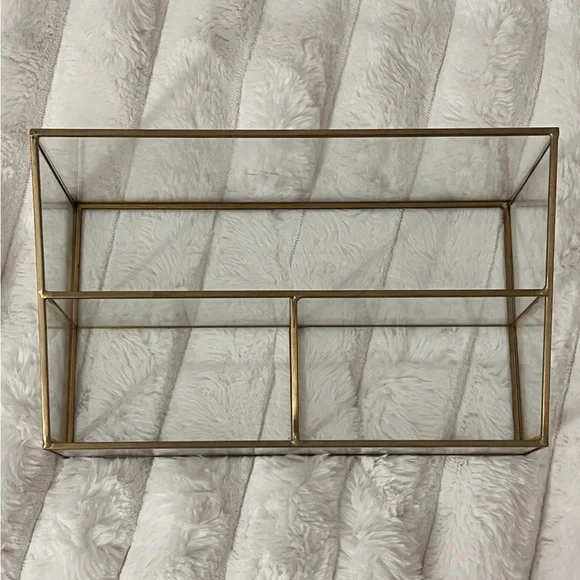 Gold Geometric Orgnaizer - Picture 1 of 2